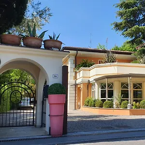 Bed & Breakfast La Desenzano, Desenzano del Garda