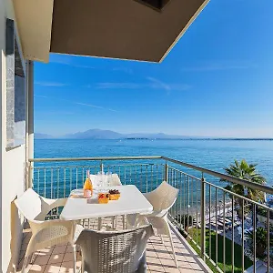Residenza Miralago By Wonderful Italy Desenzano del Garda