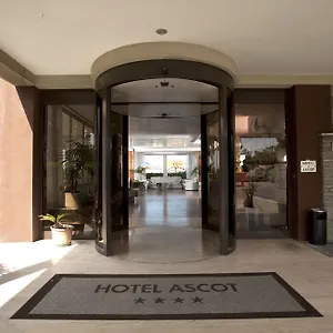 Ascot & 4*, Rimini Włochy