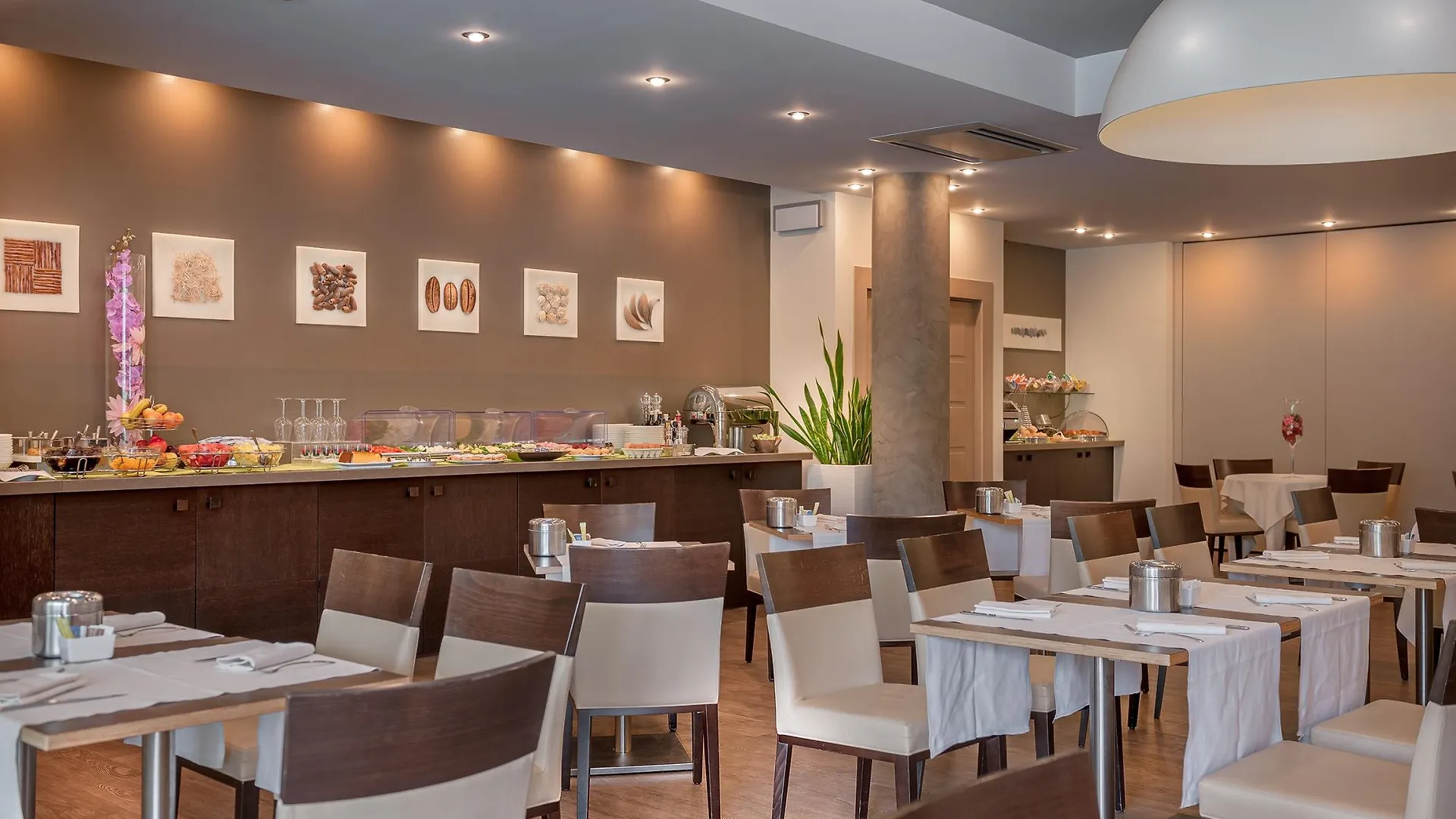 Hotel Nazionale Desenzano del Garda
