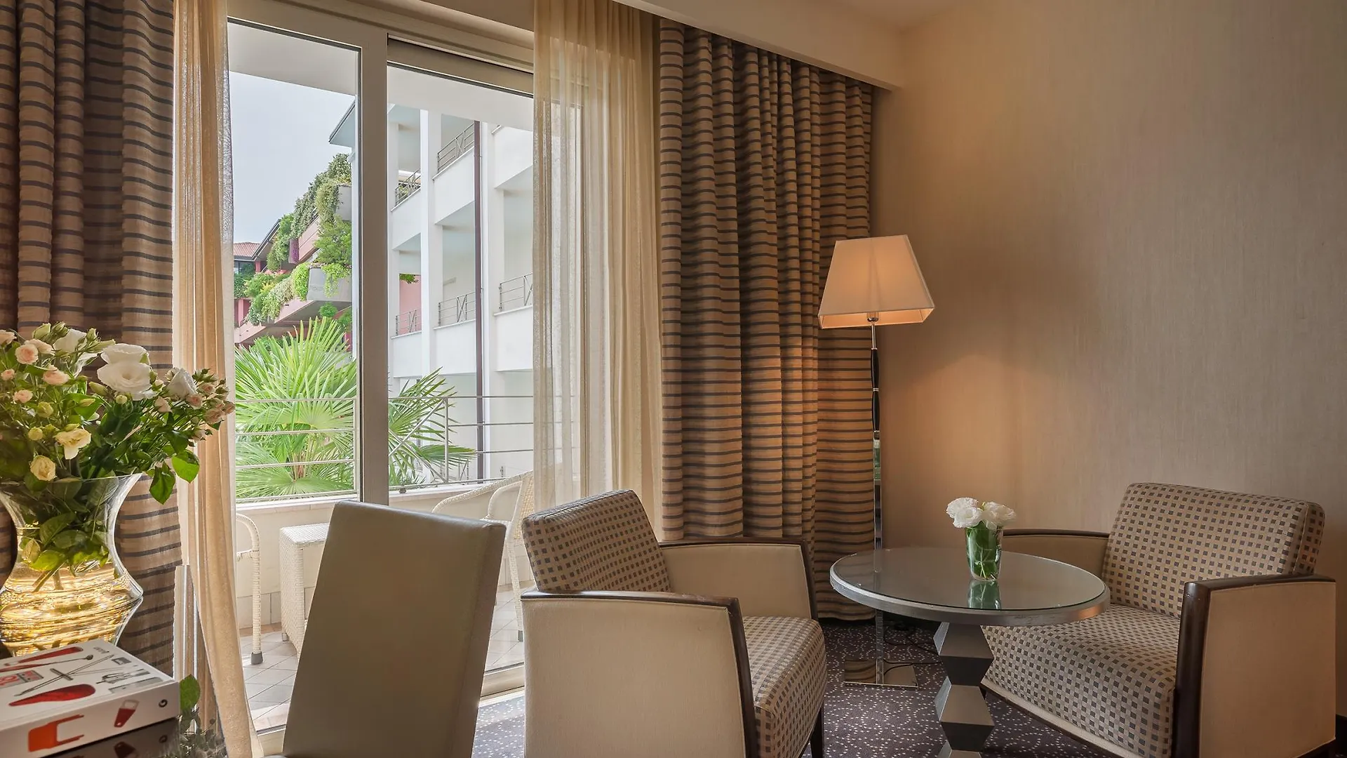 Hotel Nazionale Desenzano del Garda 3*,  Italy