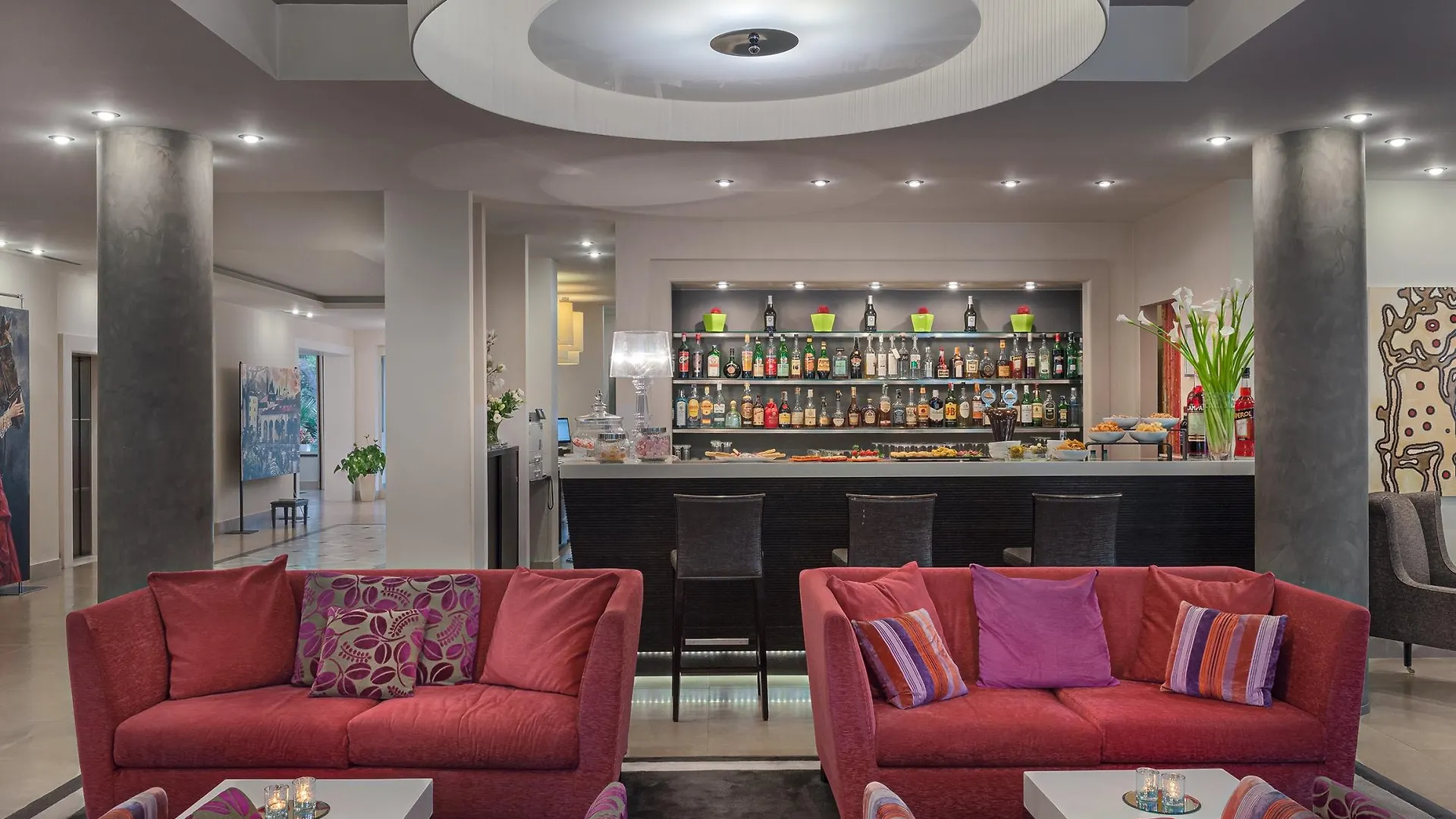 Hotel Nazionale Desenzano del Garda 3*,  Italy