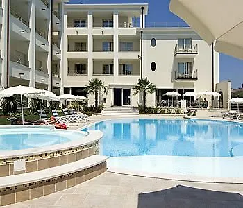Hotel Nazionale Desenzano del Garda